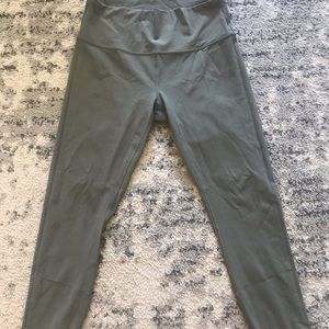 lululemon Mid/High-Rise Legging - Olive Green